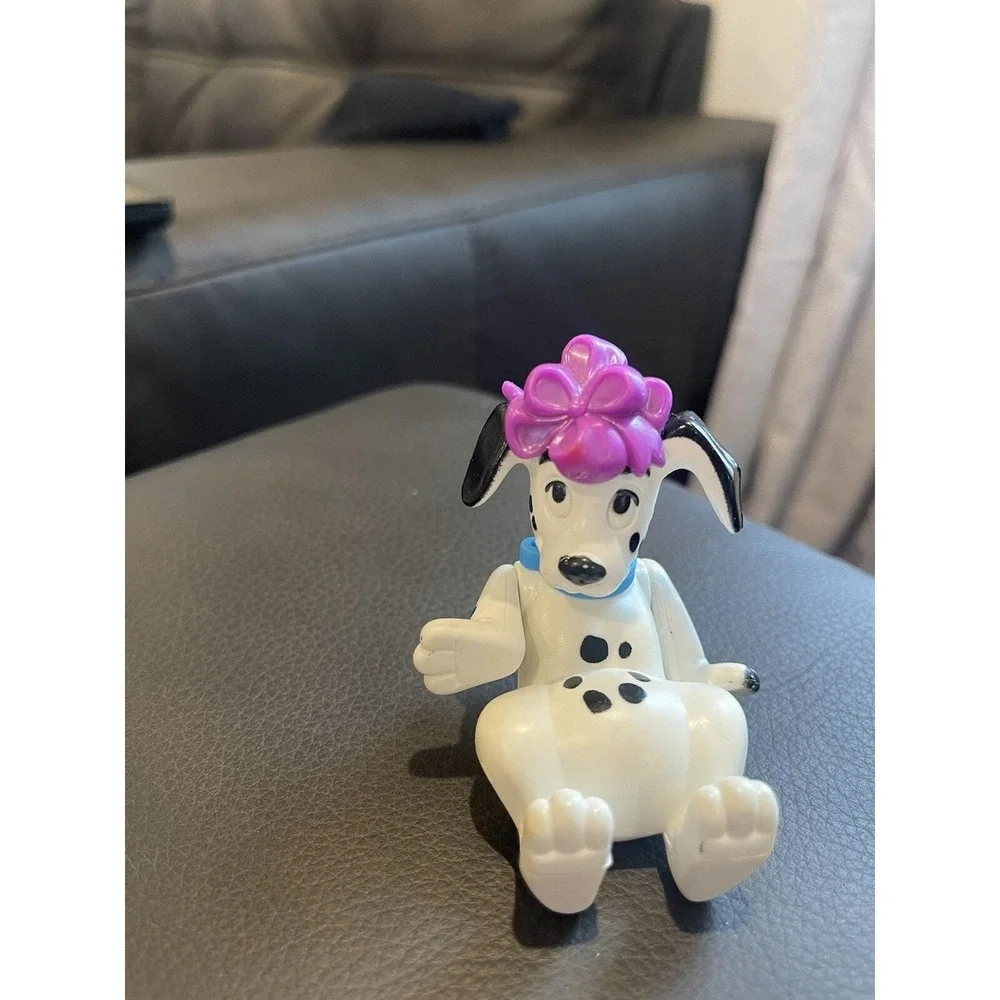 Vintage 101 Dalmatians Purple Bow 1996 McDonalds Happy Meal Figurine Christmas